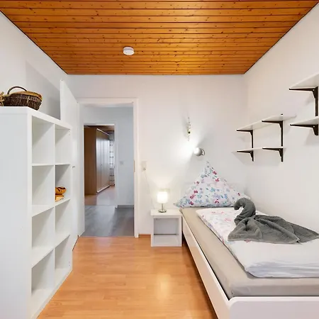 Apartment Lilie Und Dahlie Muensingen