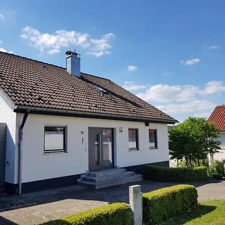 Lilie Und Dahlie Apartamento Münsingen