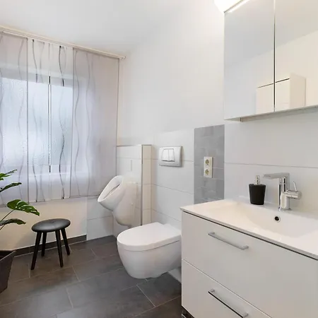 Lilie Und Dahlie Appartement